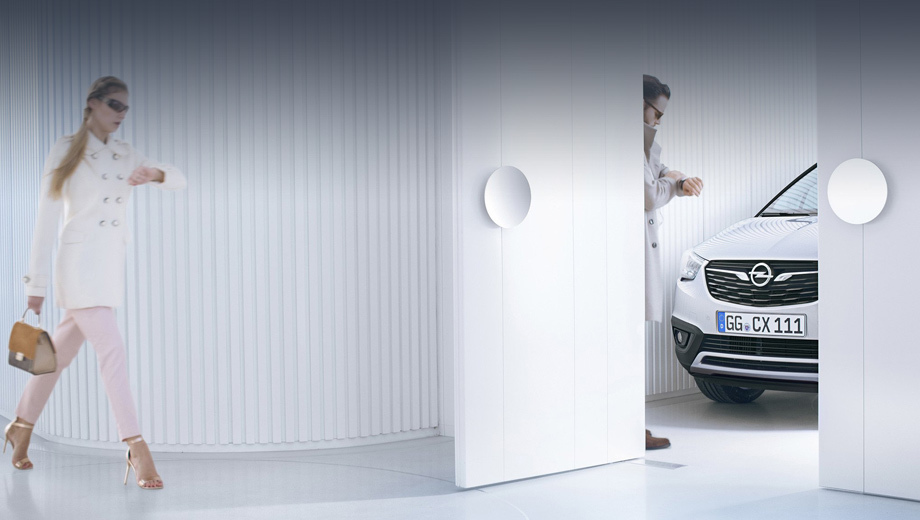 Новий Opel Crossland X розробляють спільно з концерном PSA Peugeot Citroen і він використовує французьку платформу ЕМР2